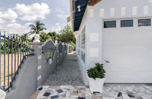 May Pen Casa | Joyful Ambiance Retreat
