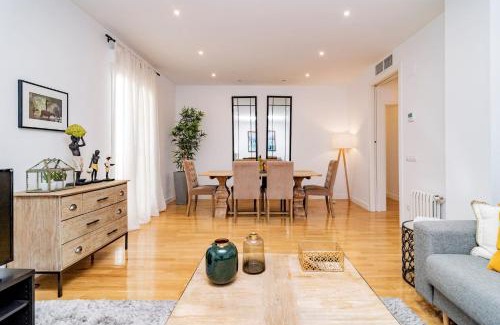 Castellana Apartamento | Juan Bravo Suites