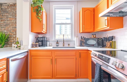 Short North Casa | Jungle Gem Master house