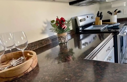 Lenoir City Casa | Juniper House - in the Heart of Downtown LC!