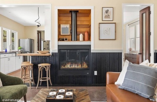 Harbert Casa | Juniper Presents: Cozy Bungalow w/ EV Charger and Hot Tub, Near Beaches