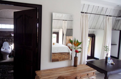Melayang Complejo | Junjungan Suite Villa