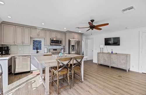 Jupiter Casa | Jupiter Compound On The River