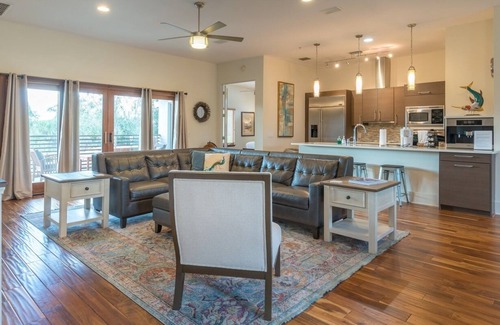 Winter Park Apartamento | ¡A solo 3 cuadras de las tiendas / restaurantes de Park Ave, 2 de The Winter Park Village!