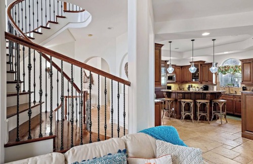 St. Tropez Casa | 🦩Just Say Oui Oui! ~ Chez St Tropez🦩