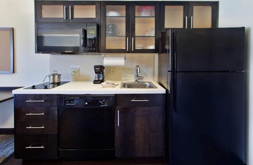 Central Oklahoma City Apartamento | Just What You Were Looking For! Full Kitchen, Pets Allowed!