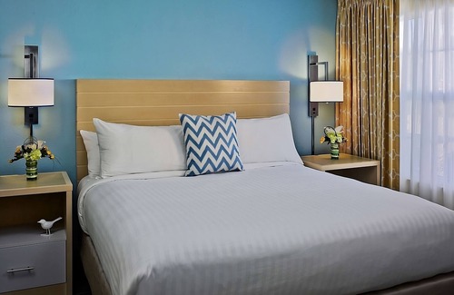 Gunter Afs Complejo | Just What You Were Looking For! 2 Pet-Friendly Units, Outdoor Pool, Free Parking
