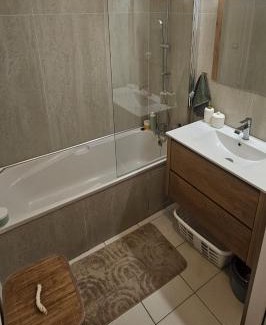 Sainte-Clotilde Apartamento | K a Z - DE LA ROSERAIE