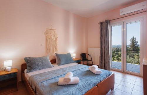 Evropouloi Casa | K & M Retreat - Detatched, 2 Bedroom, 3 AC, Stunning Hill Views