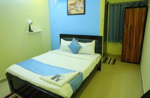 Kukatpalli Hotel | K S R Luxury Rooms