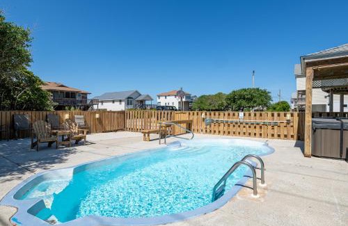 Kitty Hawk Casa | K0135 Roundabout Resort - Oceanside, Pet Friendly, Pool, Hot Tub