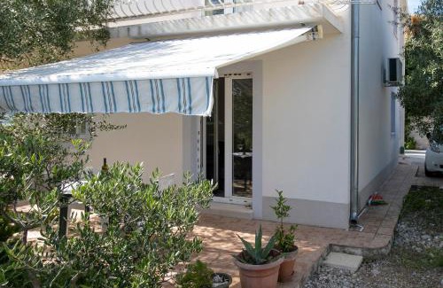 Okrug Donji Apartamento | Kadulja apartment