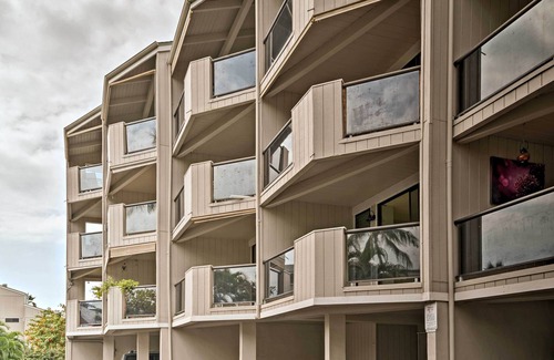 Historic Kailua Village Apartamento | Kailua-kona Condo w/ Lanai, Walk to Beach + Pier!