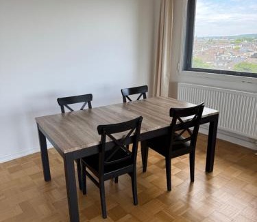 Stadtbezirke 01 Apartamento | KaiserLoft Zentral Nähe Messe