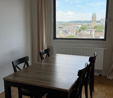Stadtbezirke 01 Apartamento | KaiserLoft Zentral Nähe Messe