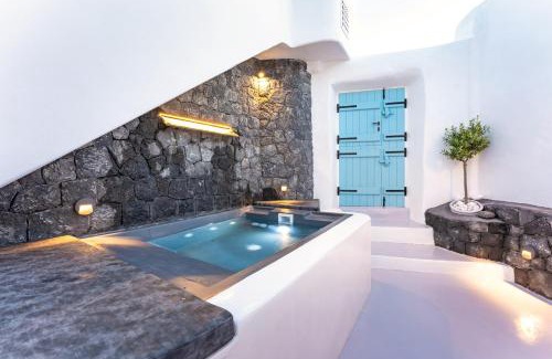 Pyrgos Casa | Kalamia Cave House