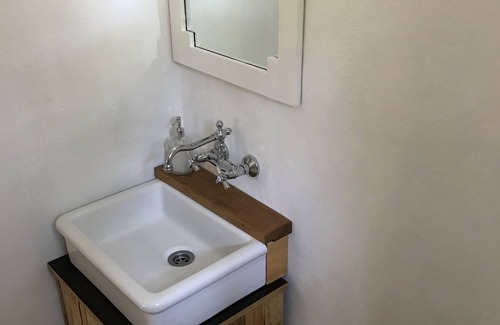 Mires Otro | KaliVie Bio Farm & Retreat