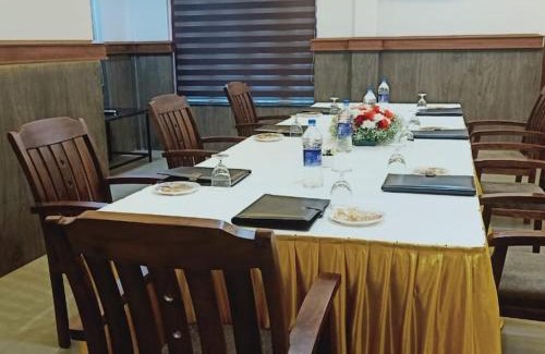 Kunnamkulam Hotel | Kallada Mamatha Motels