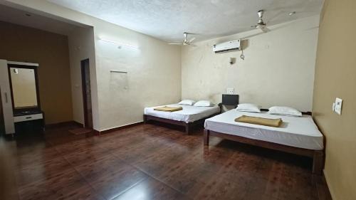 Beltangadi Cabina | Kamath regency and cottages