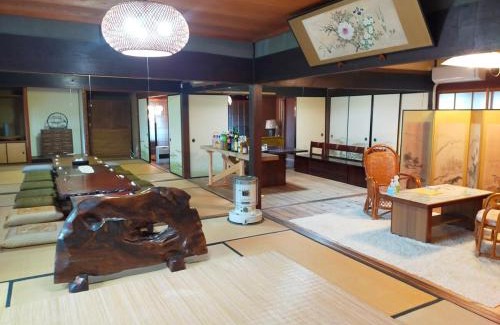 Seki Apartamento | kamino Terrace, a Japanese history and nature experience accommodation