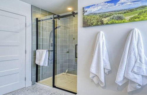 Amherst Chalet De Esquí | Kanata Tremblant Modern Rustic Chalet Private Spa