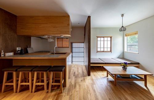 Central Kyoto Villa | KANETSUNE-Temple Lodging In Cultural Property