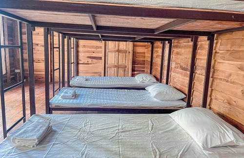 Lan Saka Hotel | Kanta Hill Resort