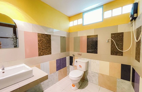 Lan Saka Hotel | Kanta Hill Resort