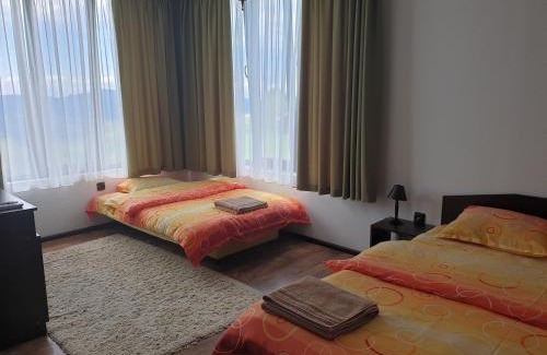 Nedelino Casa | Karadzhovata Kashta