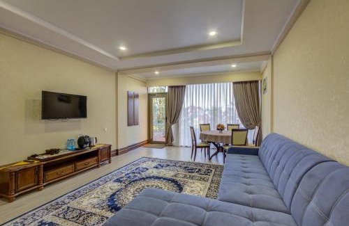 Karakol Hotel | Karagat Hotel