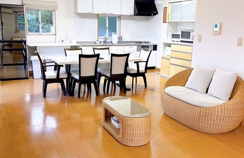 Shimoda Casa | Karaoke rooms with barrier-free access】Hotels with spacious bathtubs to enjoy Shimoda Onsen BBQ allowed