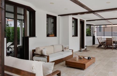 Las Arenas Casa | KARAT Villa Salvaje