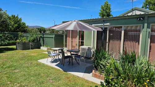 Wodonga Casa | Karen's bed and breakfast