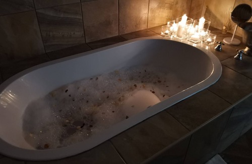 Maruleng Cabina | Karongwe Portfolio - Becks Safari Lodge