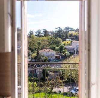 Rive-de-Gier Apartamento | KASA DUPLEX - Climatisation - Balcon - Parking Privé