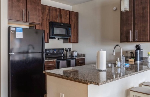 Westown Apartamento | Kasa Relax in Your Spacious 1BD Pet Friendly Milwaukee