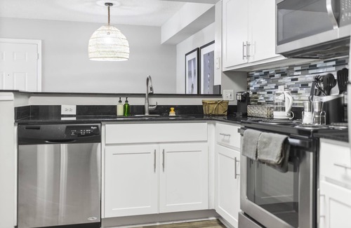 Delray Beach Apartamento | Kasa | Sunny 1 BD + Pet Friendly | Delray Beach