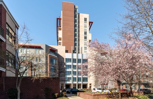 Del Ray Apartamento | Kasa Welcoming 1 BD Amenity Access Alexandria