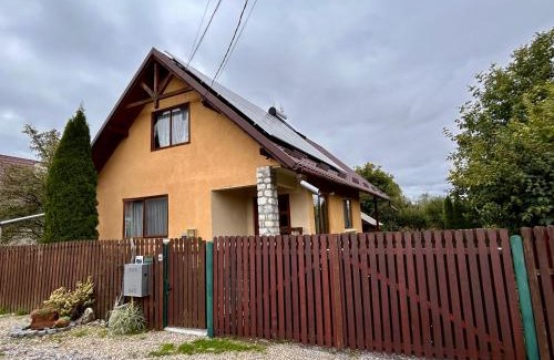 Gheorgheni Apartamento | Kata Home