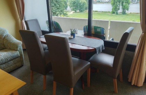 Bad Hoenningen Apartamento | Kati Appartement