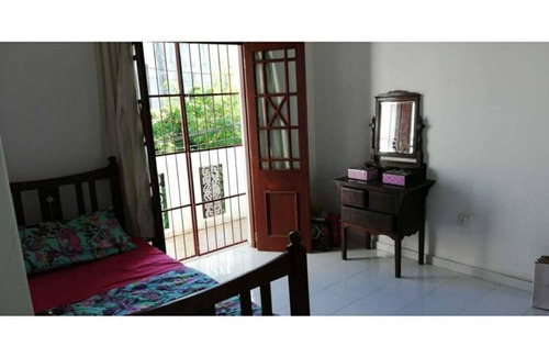 Sri Jayawardenepura Kotte Villa | Villa Kawthar (1er piso con A / C)