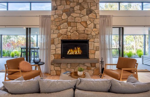 Yallingup Siding Casa | Kaya Lombo I Private Properties