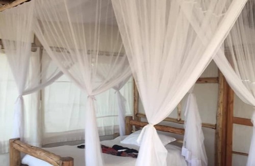 Kasese Otro | Kazinga Wilderness Safari Camp
