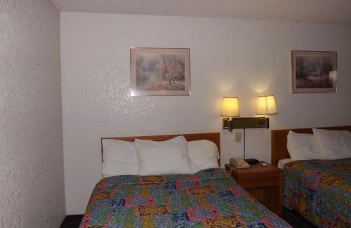 Waldron Hotel | KCI Lodge