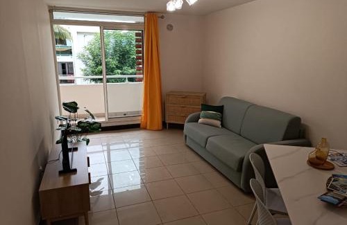 Sainte-Clotilde Centre Apartamento | KDS appartement T2 Île de la Réunion