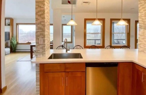 Keansburg Casa | Keansburg Beach house + Hot Tub