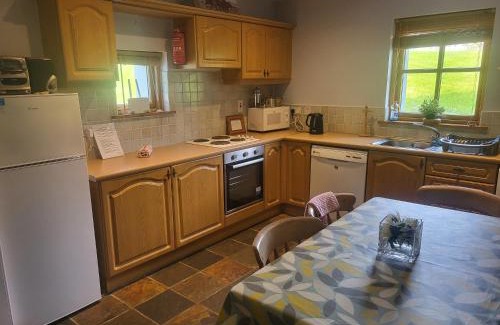 Achill Island Casa | Kearneys Cottage, Dugort, Achill Island, County Mayo - 3 Bedroom Sleeps 6