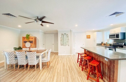 Laie Casa | Kekela Iki Beachfront- Semi-Private Beach, Jacuzzi