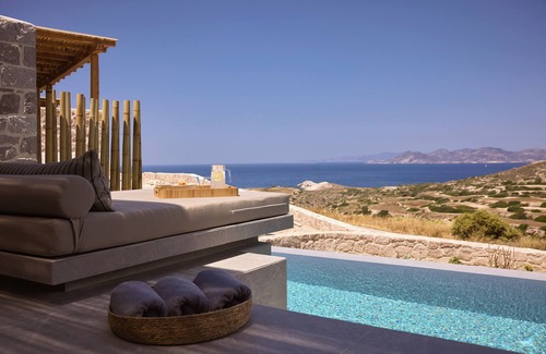 Milos Apartamento | Kemelia Suites