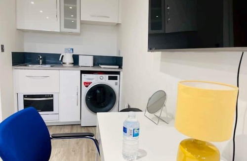 Kenilworth Apartamento | KENILWORTH STUDIO * PARKING * NETFLIX